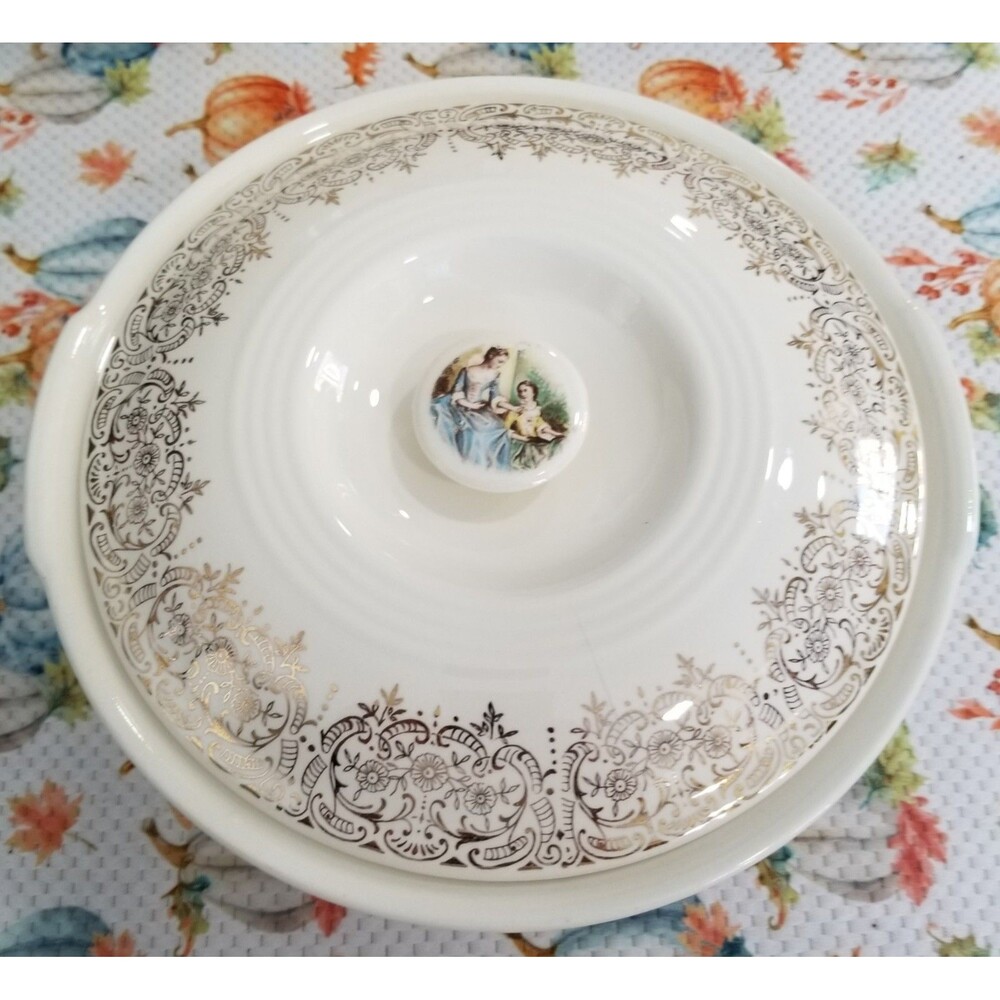 vintage American Limoges Triumph China d'Or china covered serving bowl 22k trim